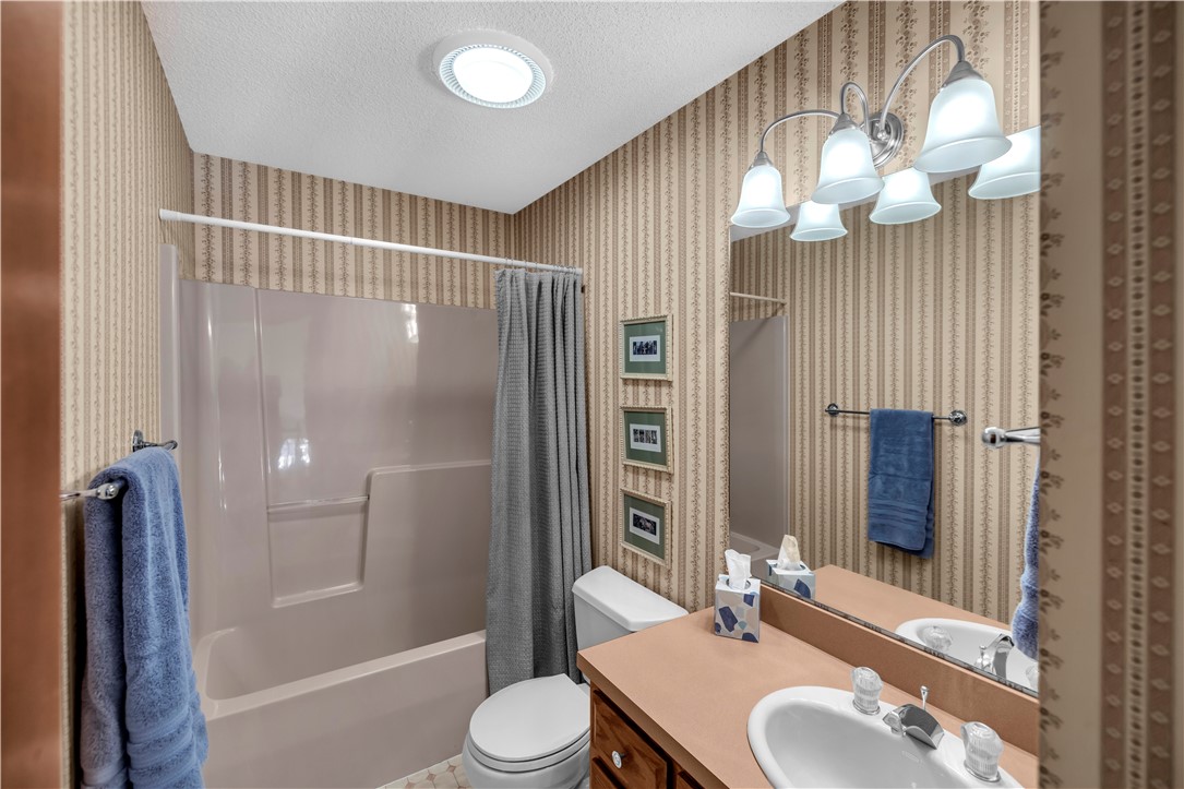 1120 Meadowview Drive Decatur, IL 62526 - Photo 24 of 47 Gallery Image 24