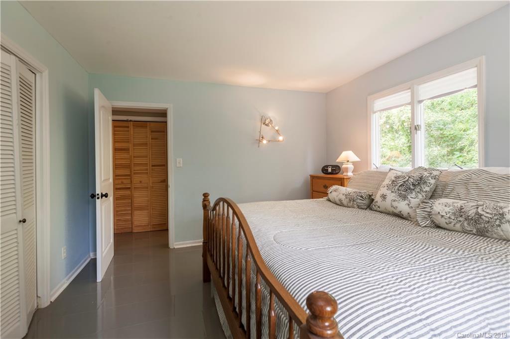 3515 Lake Shore Road South Denver, NC 28037 - Photo 29 of 46 a bedroom with a bed and a window