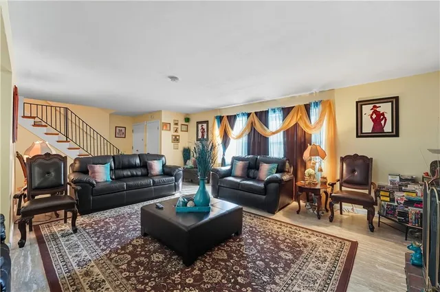 $250,000 | 6136-6134 Brooklyn Avenue, Kansas City, MO 64130