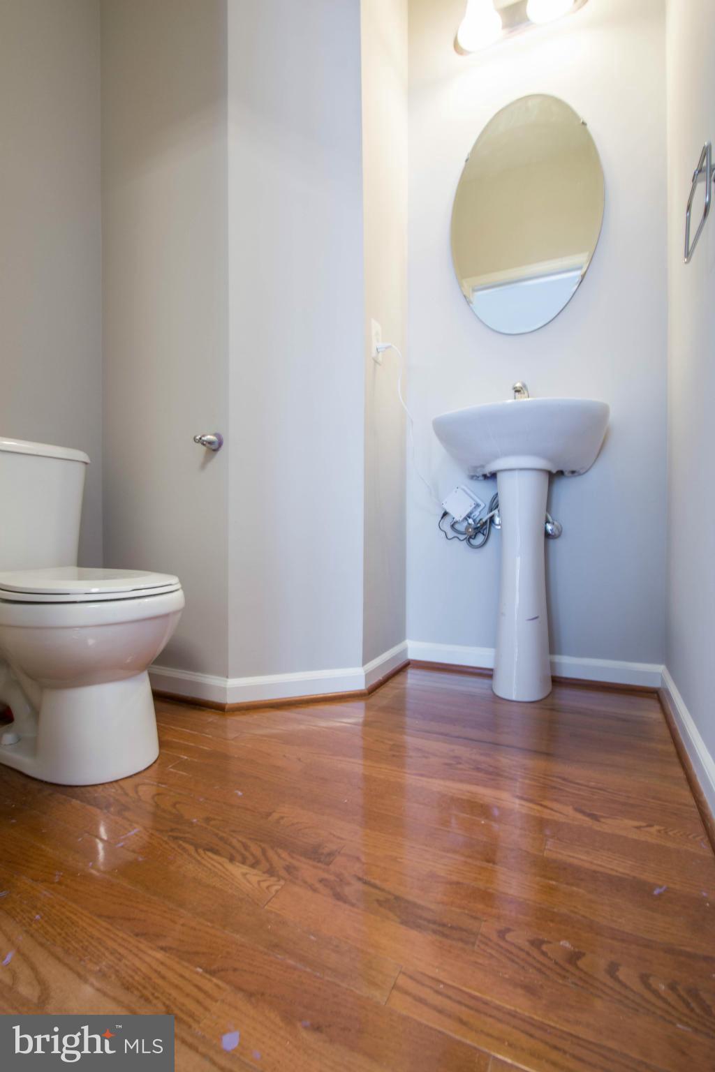 1602 Durham Way Hanover, MD 21076 - Photo 12 of 30 Main Level Powder Room