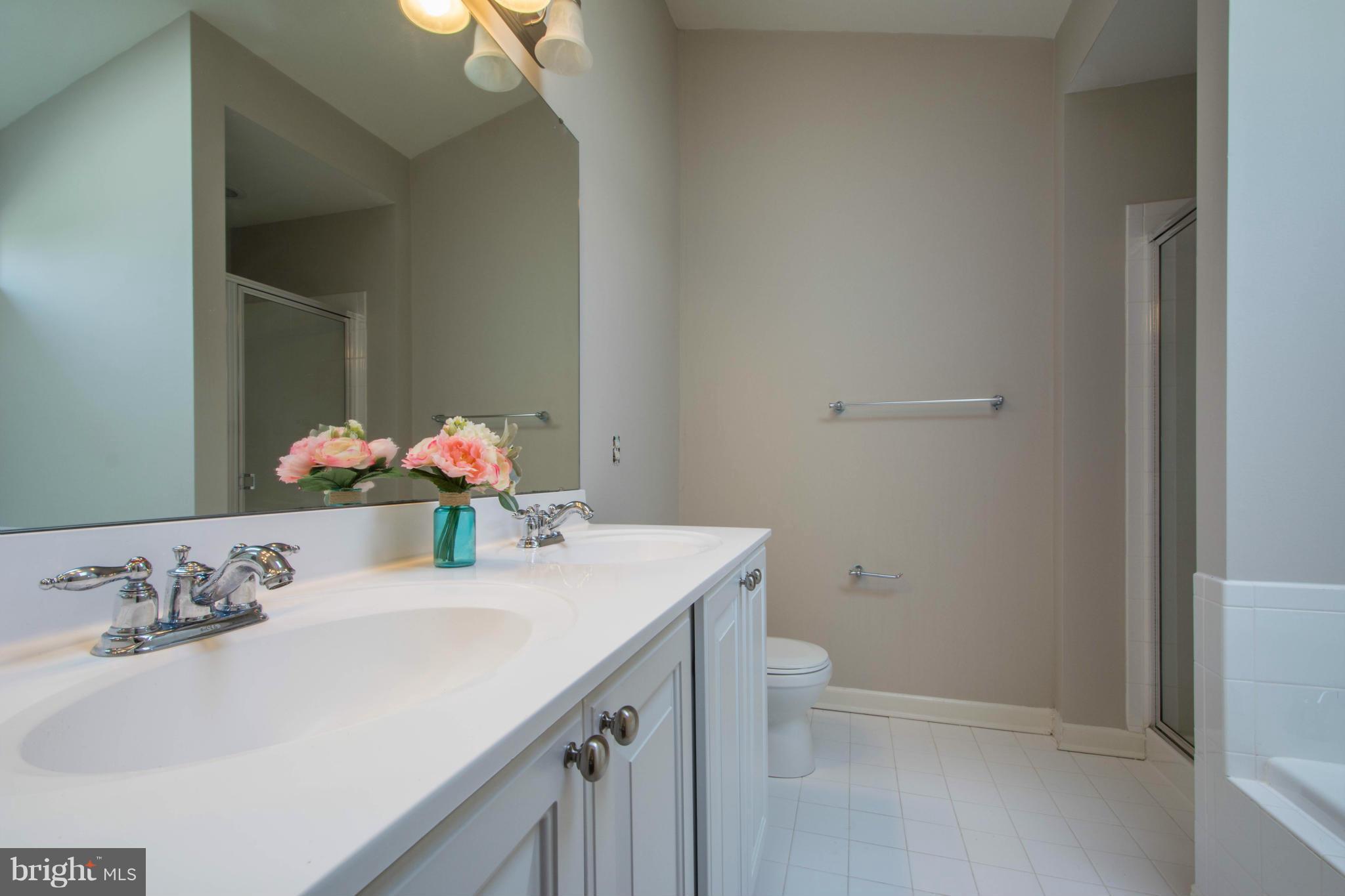 1602 Durham Way Hanover, MD 21076 - Photo 15 of 30 Bath (Master)