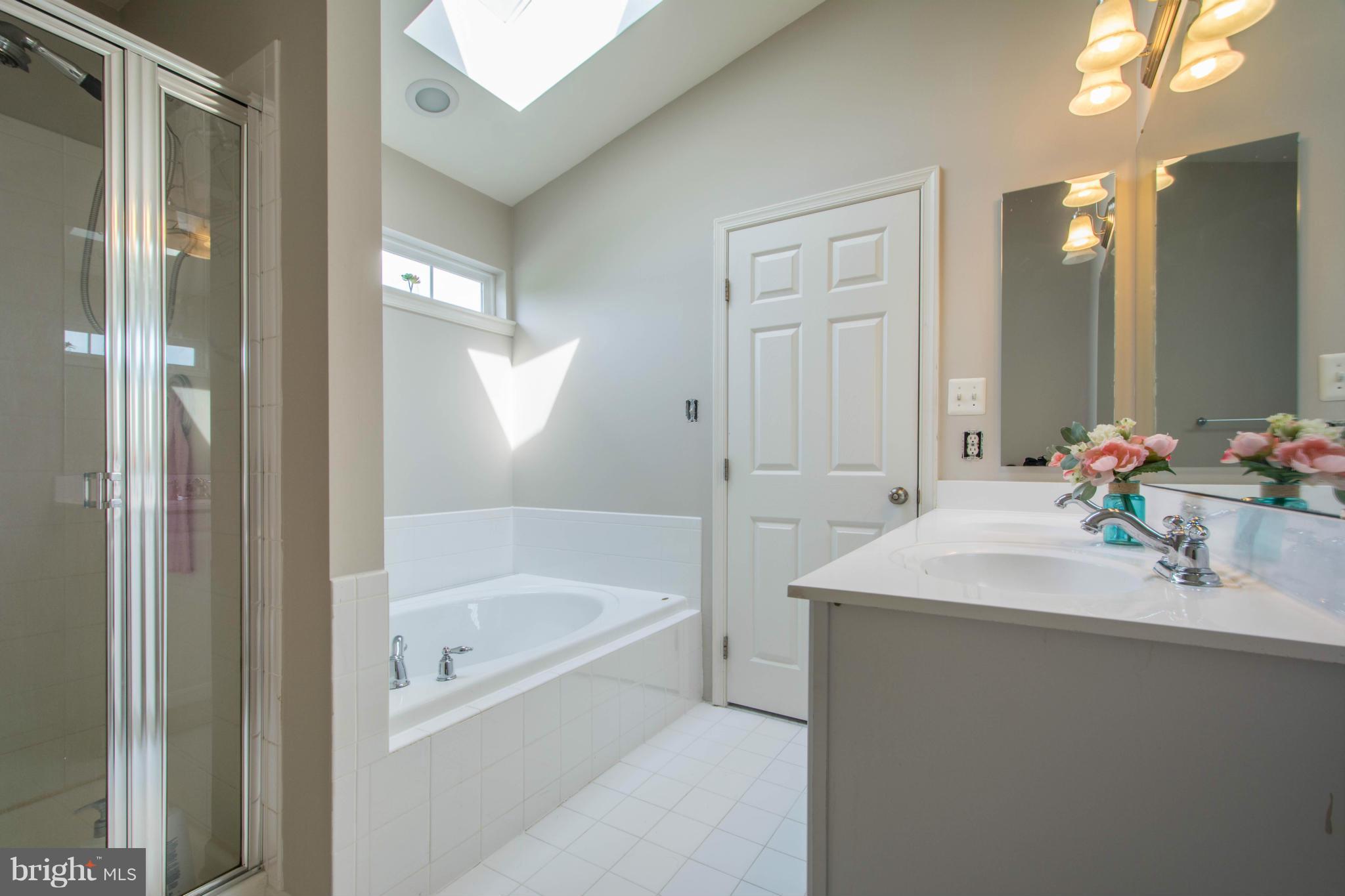 1602 Durham Way Hanover, MD 21076 - Photo 16 of 30 Bath (Master)