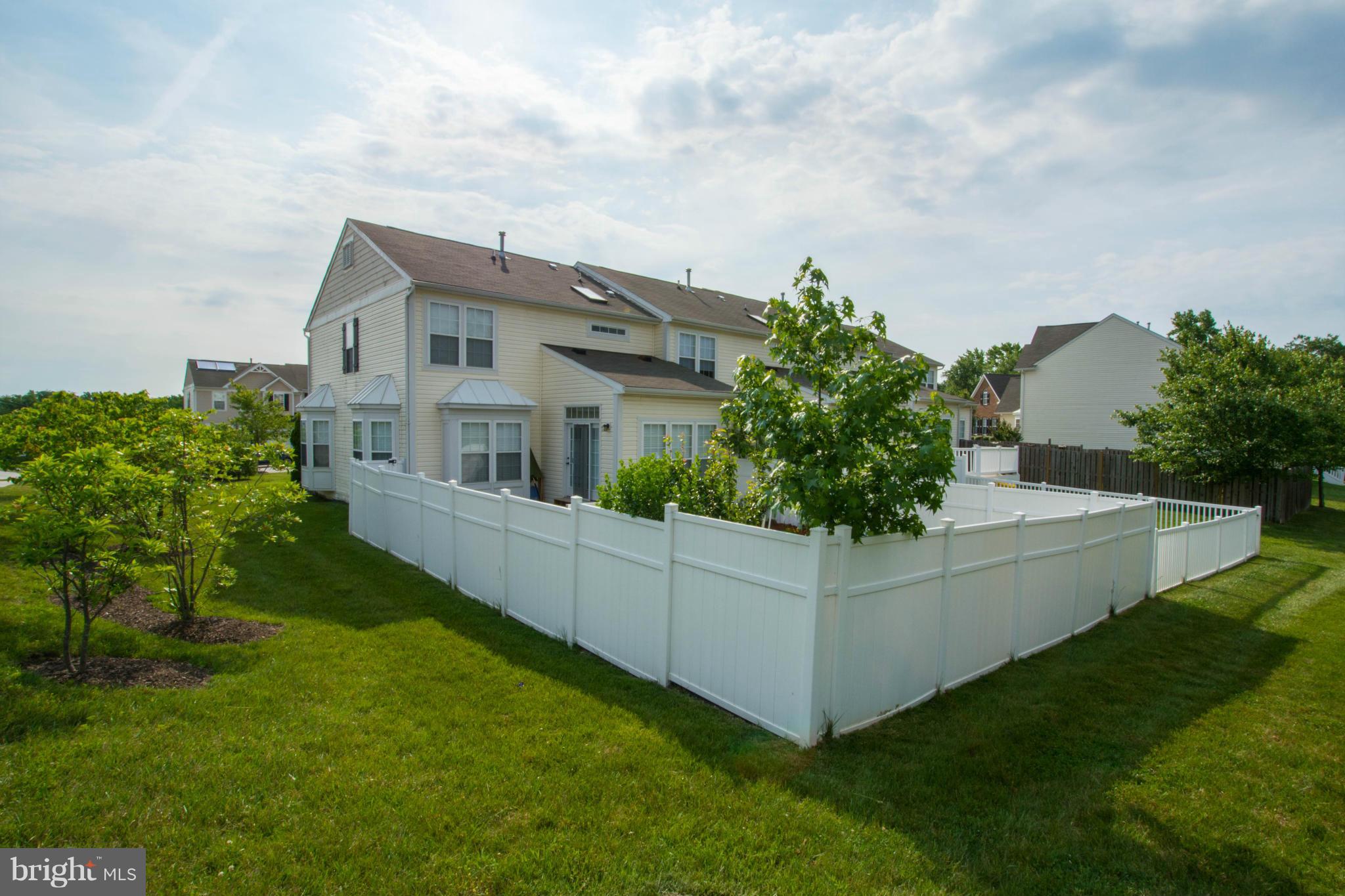 1602 Durham Way Hanover, MD 21076 - Photo 27 of 30 Exterior (Rear)