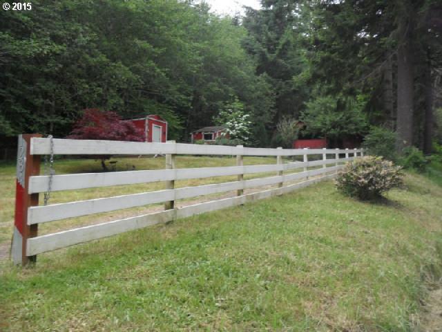1284 Mountain View Road Kalama, WA 98625 - Photo 2 of 16 Gallery Image 2