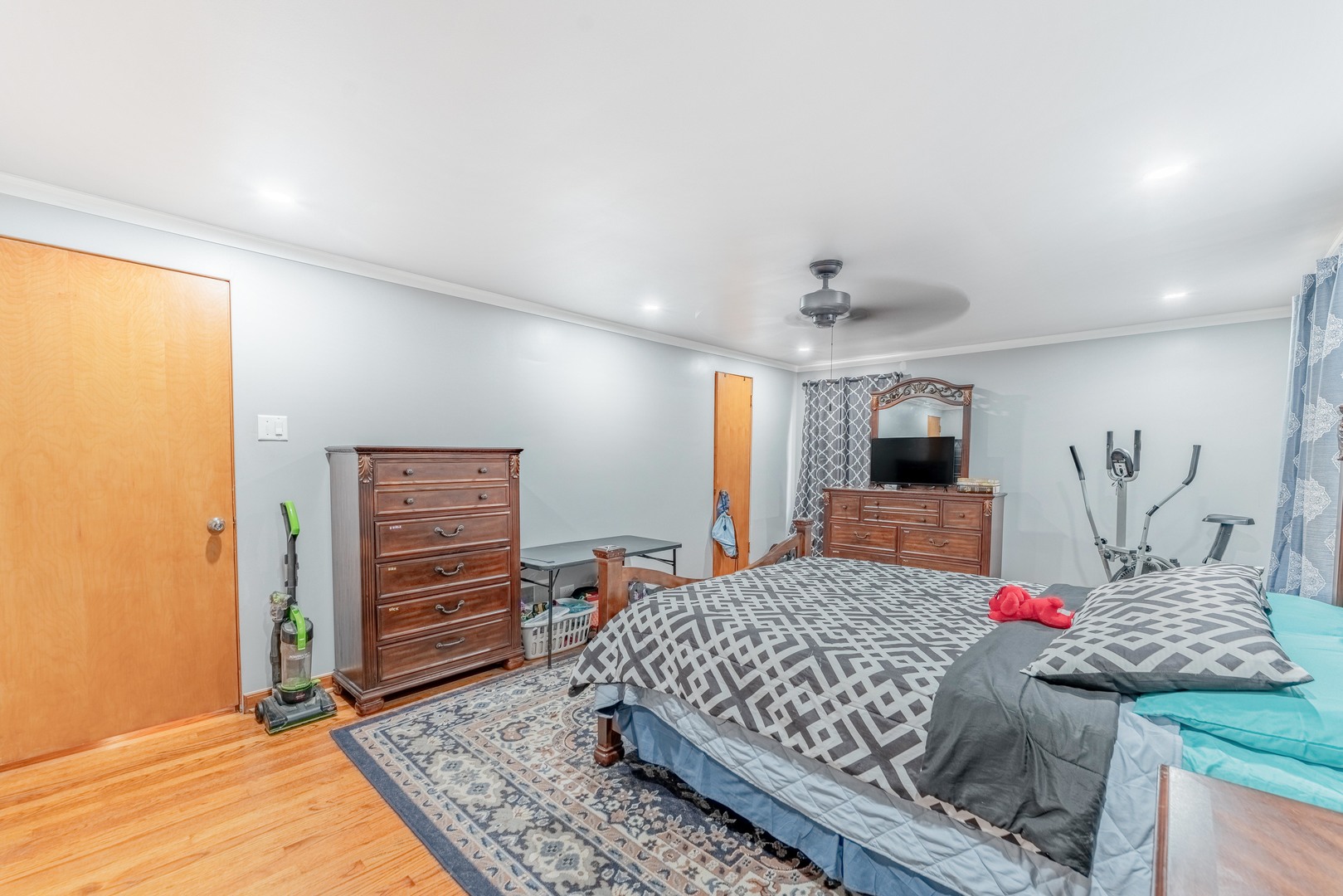 1820 Maple Avenue Berwyn, IL 60402 - Photo 12 of 32