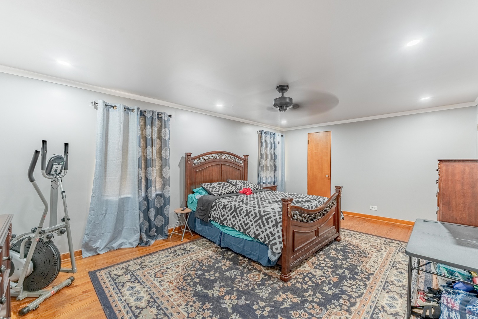 1820 Maple Avenue Berwyn, IL 60402 - Photo 13 of 32