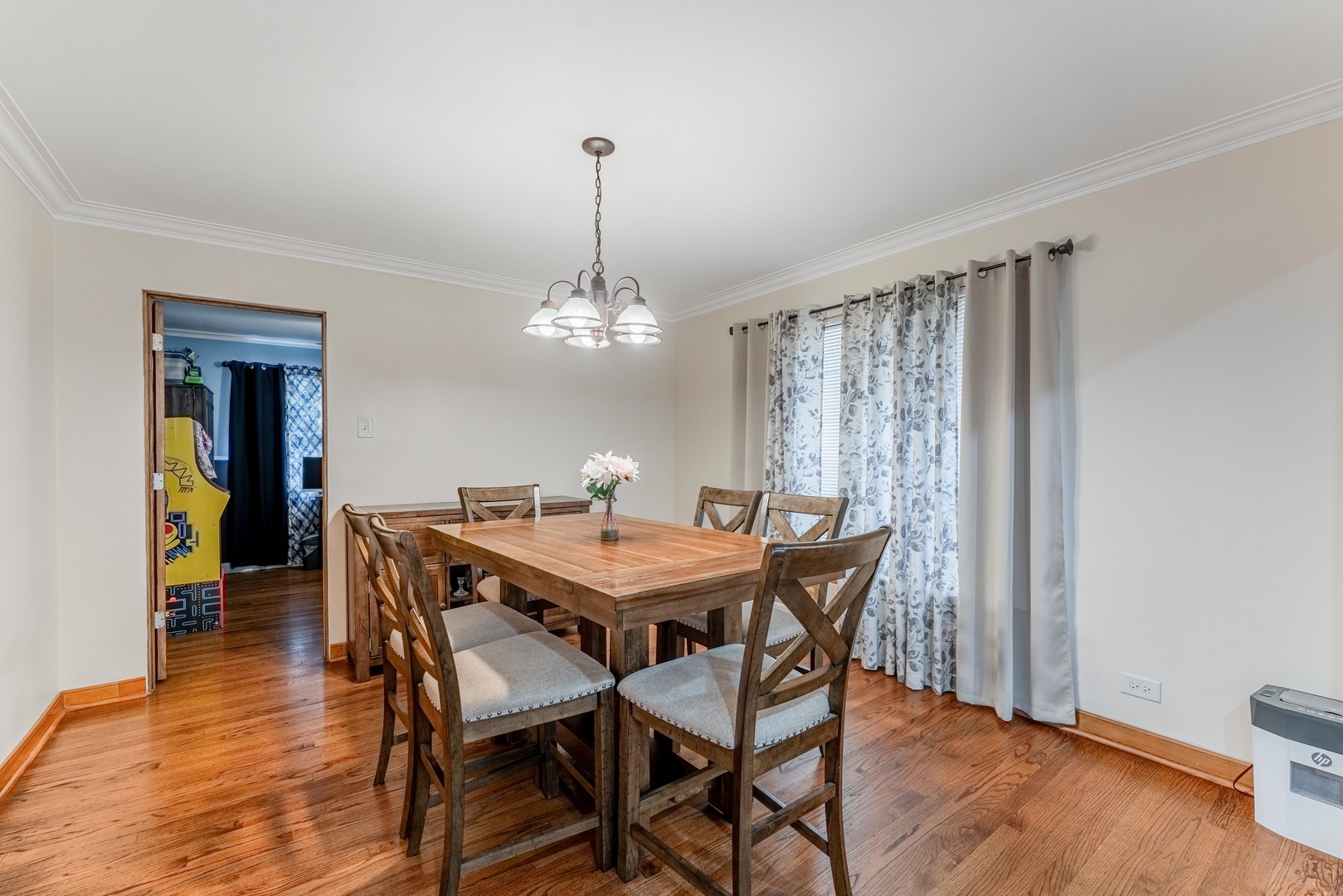 1820 Maple Avenue Berwyn, IL 60402 - Photo 6 of 32