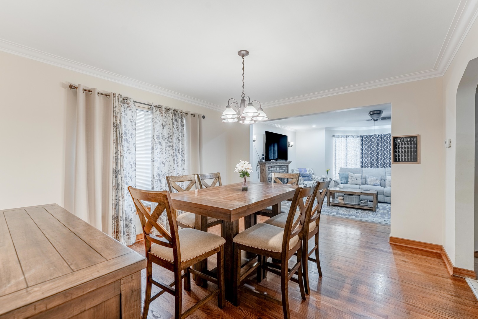 1820 Maple Avenue Berwyn, IL 60402 - Photo 7 of 32