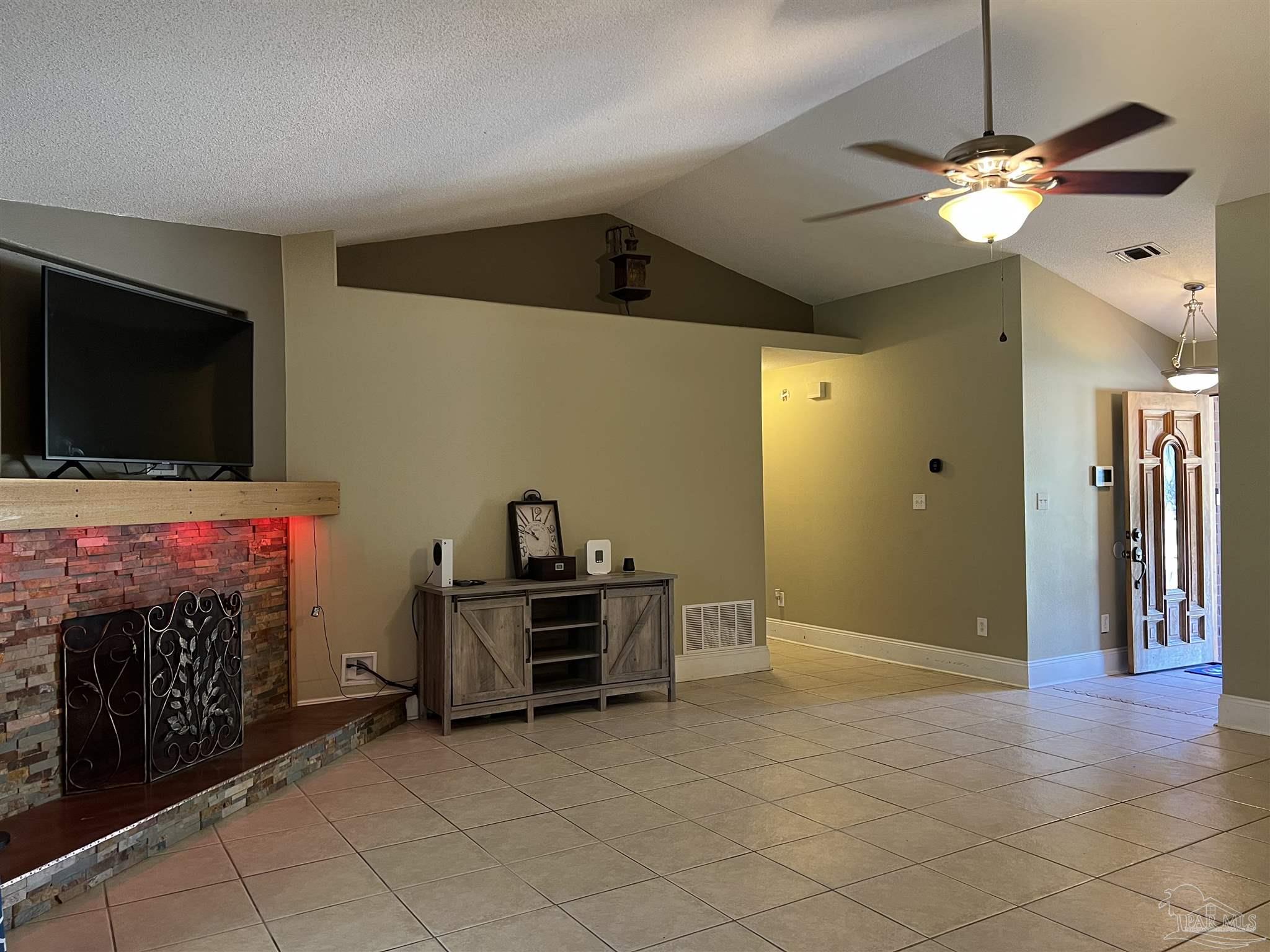 12465 Red Cloud Road Pensacola, FL 32507 - Photo 46 of 68 a view of a livingroom with furniture