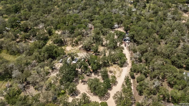 $355,000 | 129 Kothmann Road, La Vernia, TX 78121