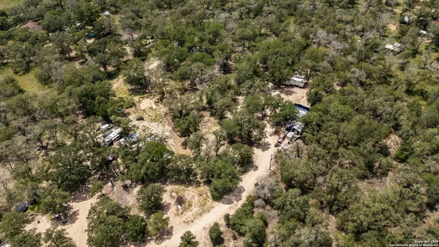 $355,000 | 129 Kothmann Road, La Vernia, TX 78121