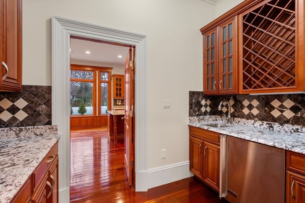 75 Woodfall Road Belmont, MA 02478 - Photo 25 of 33