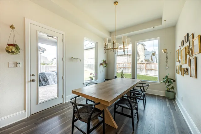 $699,900 | 622 Platinum Stone Lane, Pinehurst, TX 77362