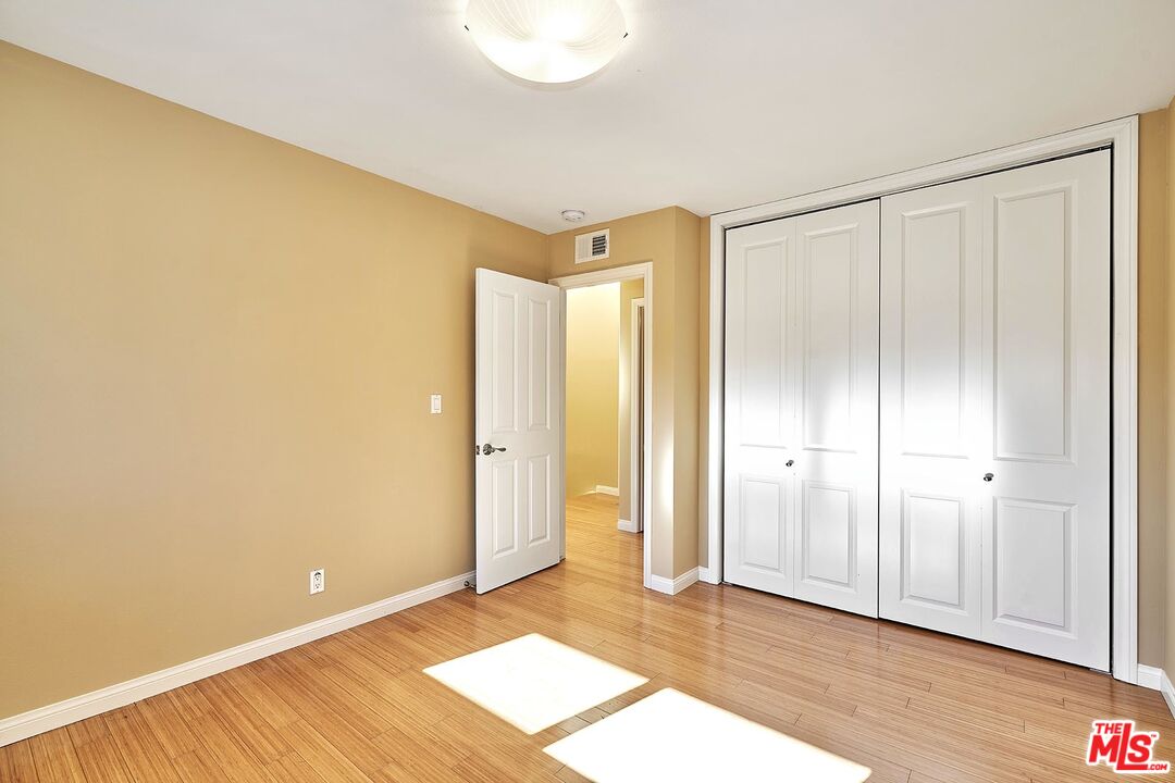 28227 Ridgepoint Court Rancho Palos Verdes, CA 90275 - Photo 4 of 34 a view of an empty room