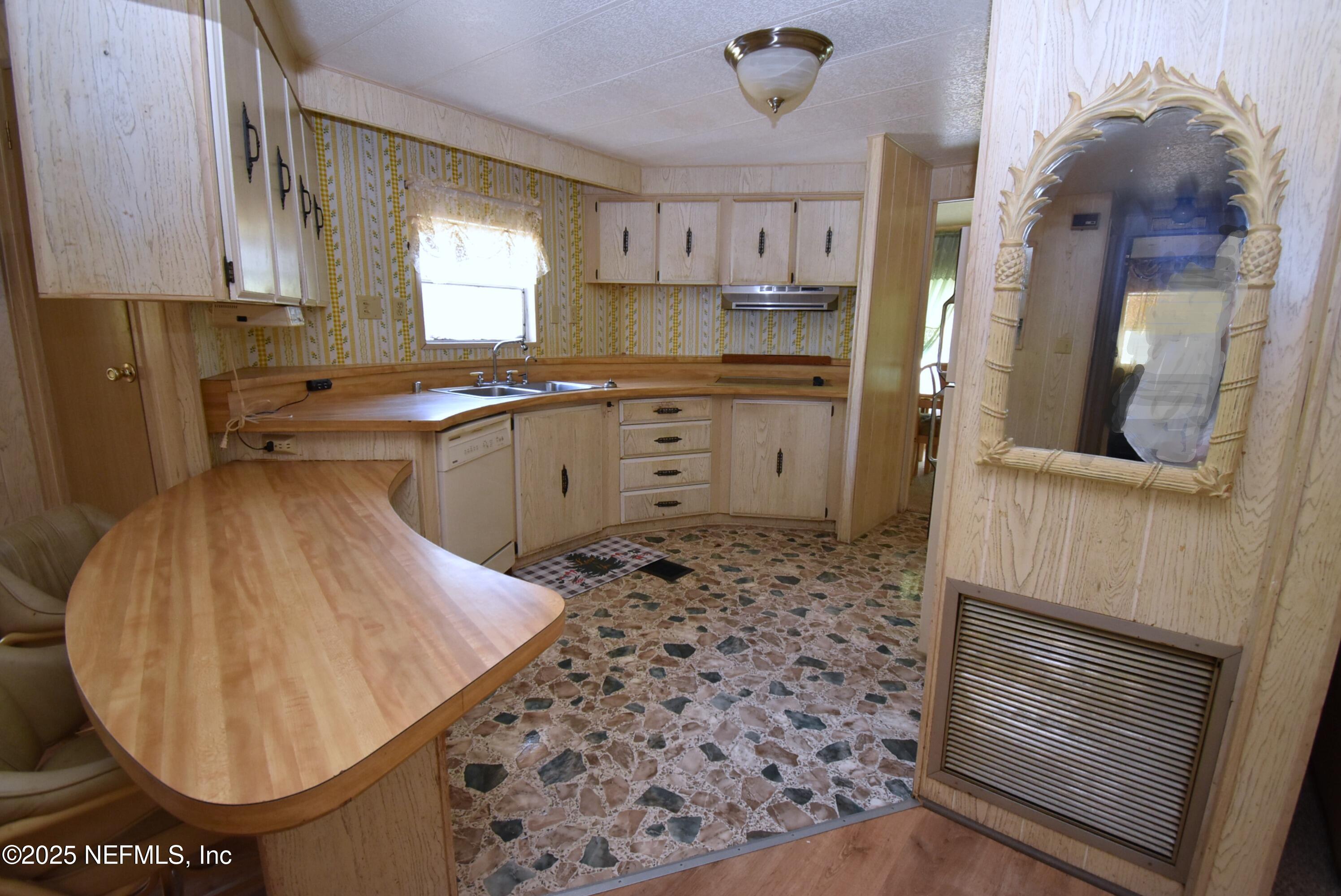 132 Whispering Pines Road Georgetown, FL 32139 - Photo 20 of 40 DSC_0267-1