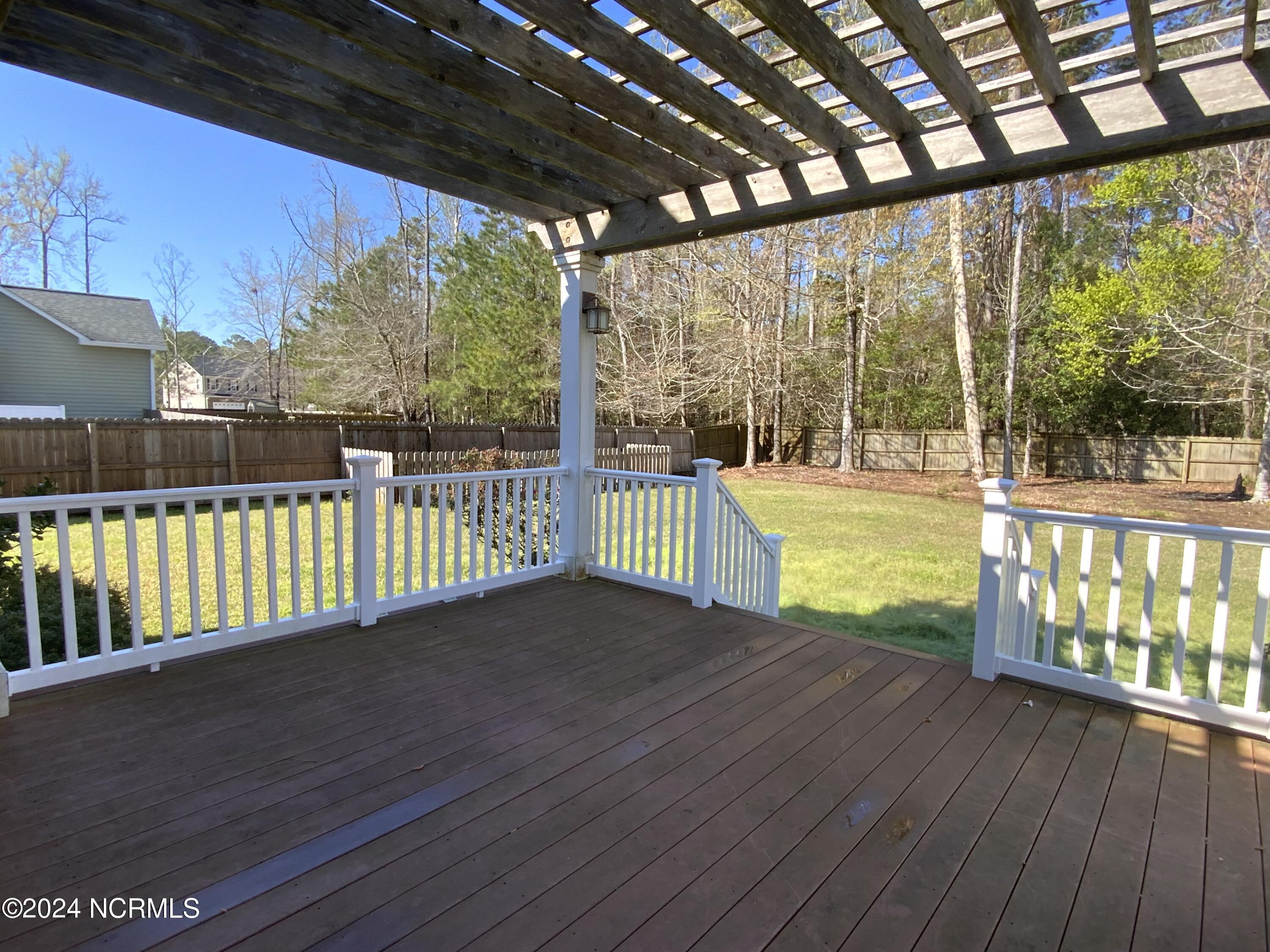 105 Westerly Road New Bern, NC 28560 - Photo 16 of 18 IMG_3657