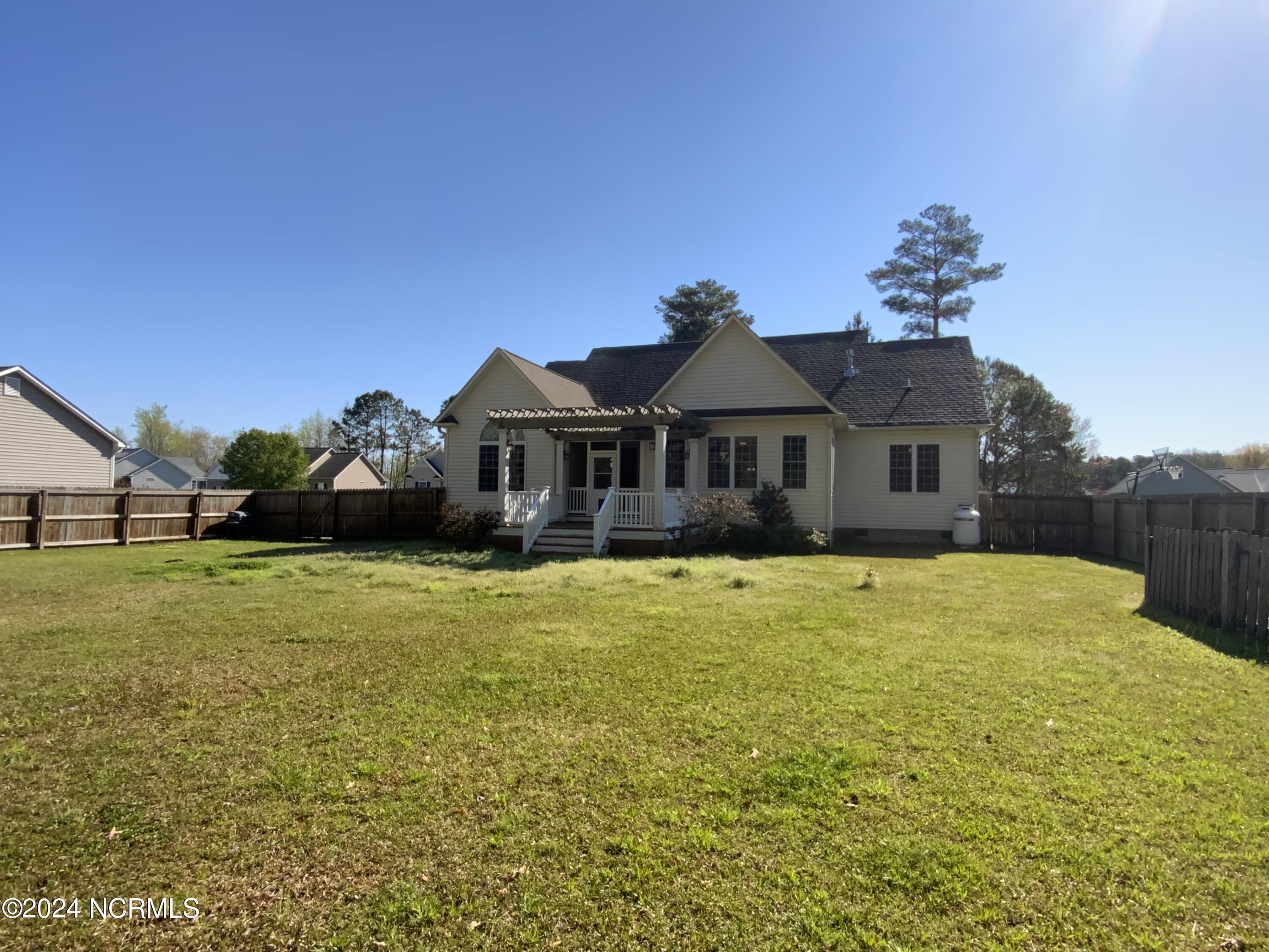 105 Westerly Road New Bern, NC 28560 - Photo 17 of 18 IMG_3659