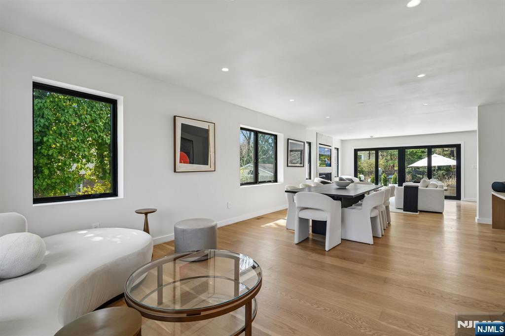 45 Meadow Street Demarest, NJ 07627 - Photo 5 of 42