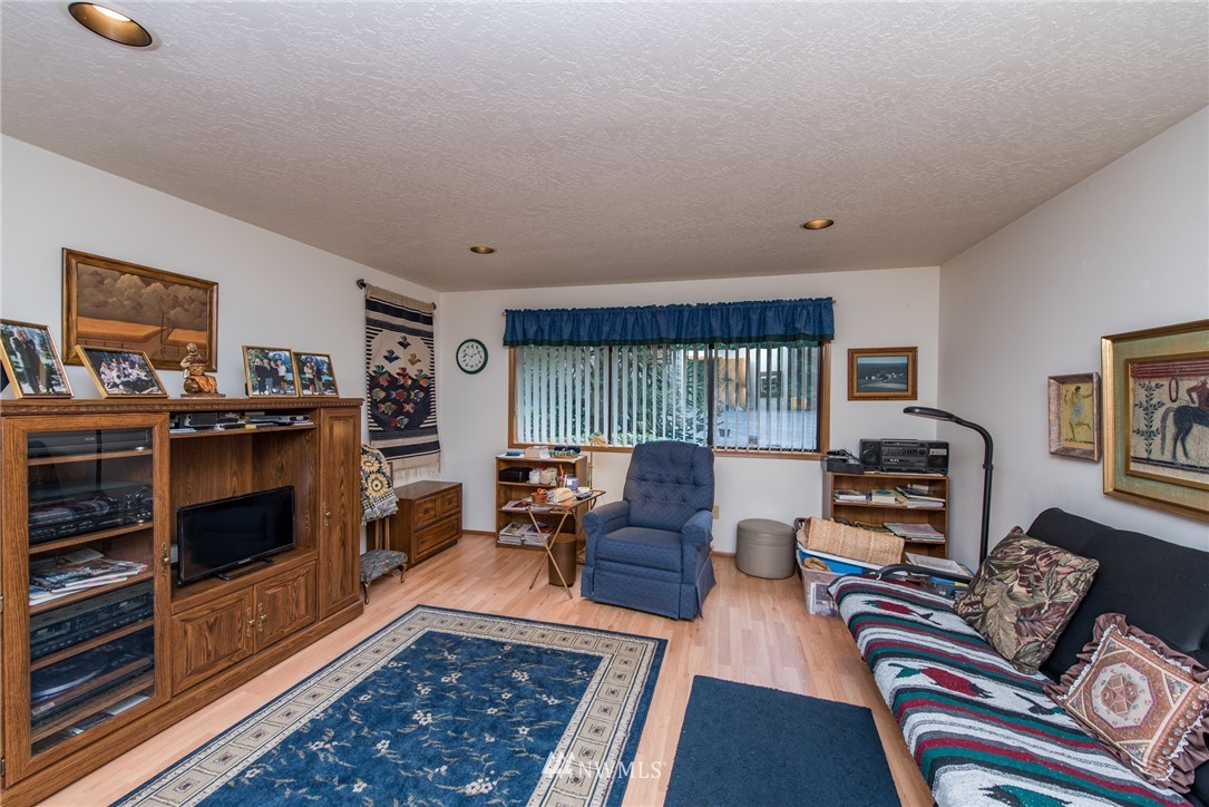 132 Henkes Road Sequim, WA 98382 - Photo 16 of 23