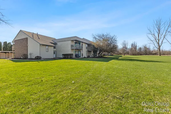 $149,900 | 11361 40th Avenue, Unit 12, Allendale, MI 49401