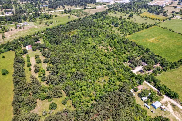 $2,500,000 | 1835 South Cherry Street, Tomball, TX 77375