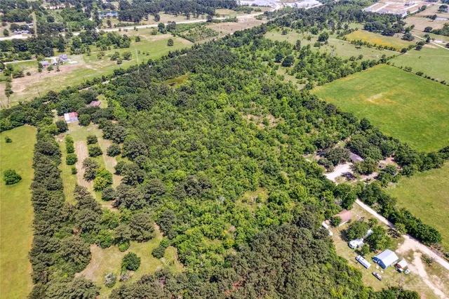 $2,500,000 | 1835 South Cherry Street, Tomball, TX 77375