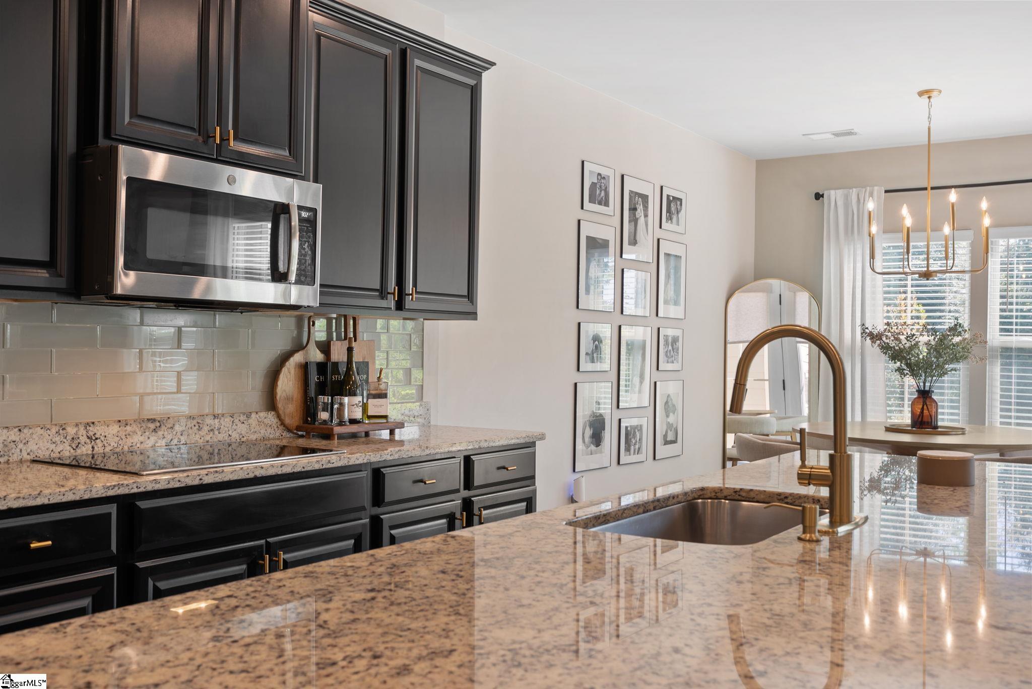 82 Hemingway Lane Simpsonville, SC 29681 - Photo 6 of 46