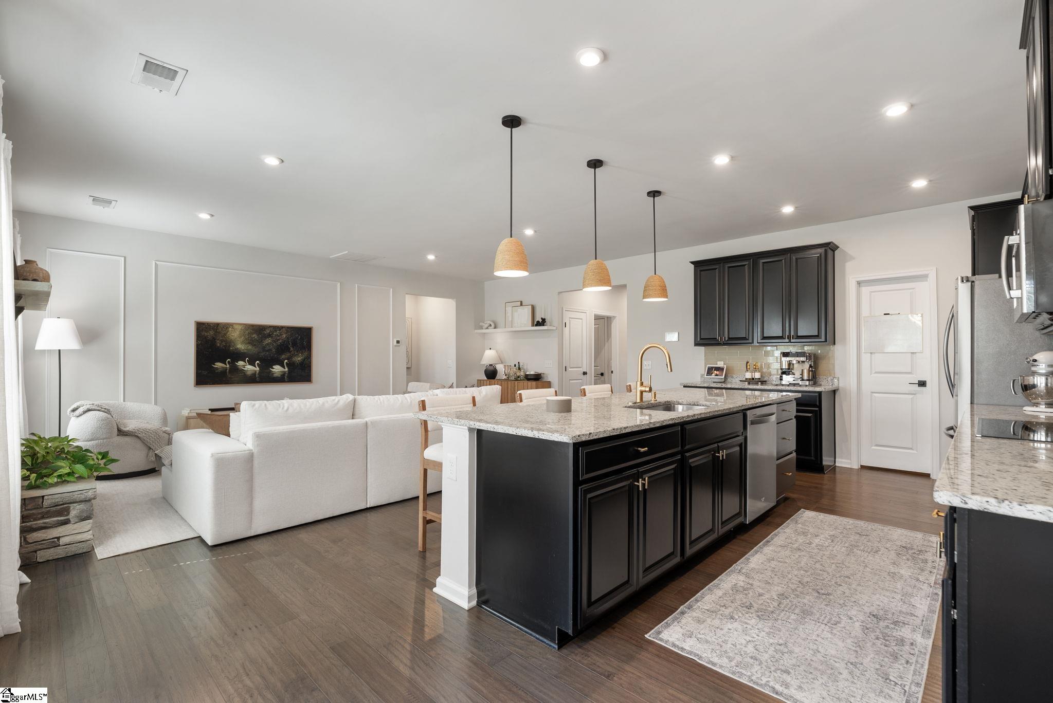 82 Hemingway Lane Simpsonville, SC 29681 - Photo 9 of 46