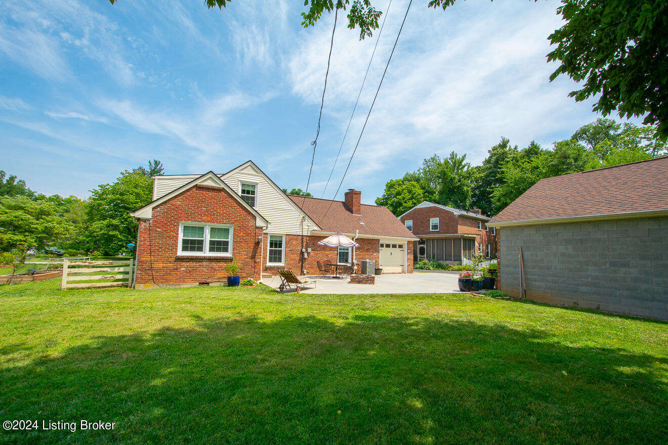 8610 Whipps Bend Road Louisville, KY 40222 - Photo 63 of 73 WhippsBend-66