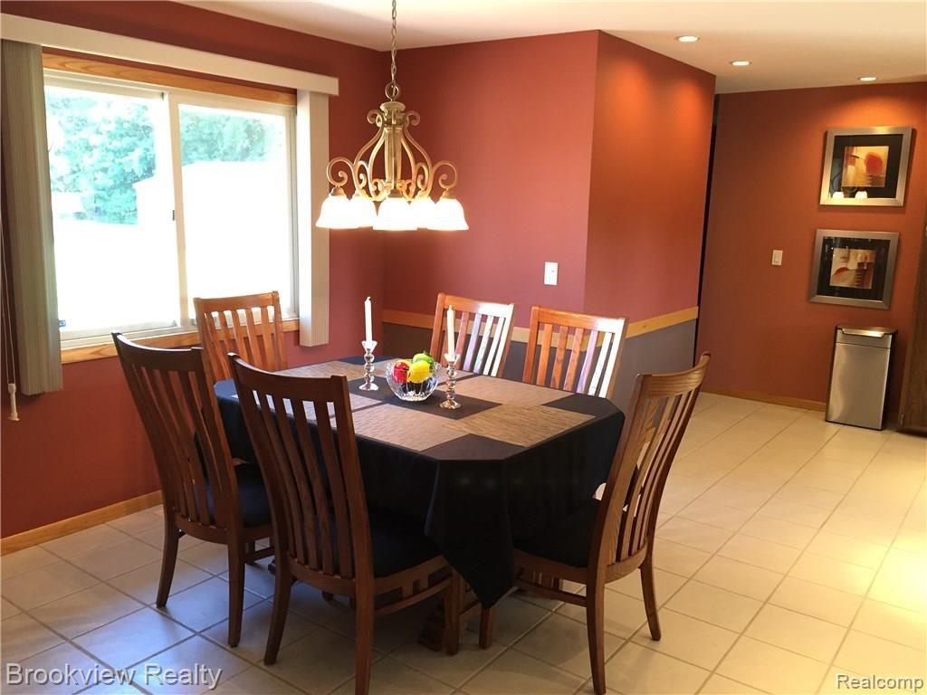 9670 Division Road Columbus, MI 48063 - Photo 11 of 45 IMG_7049.JPG