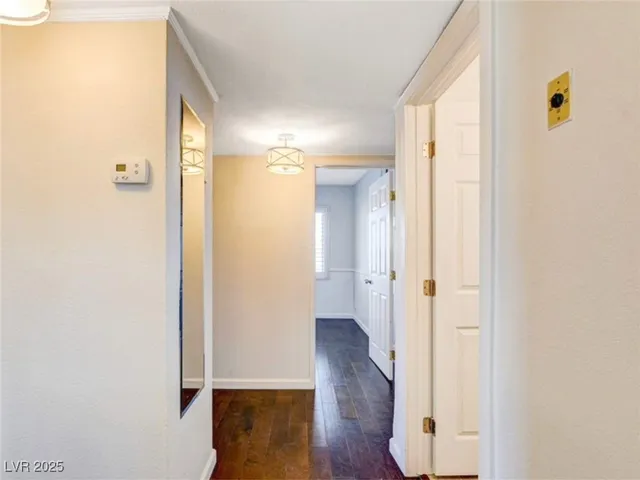 $2,385 | 1932 Hassett Avenue, Las Vegas, NV 89104