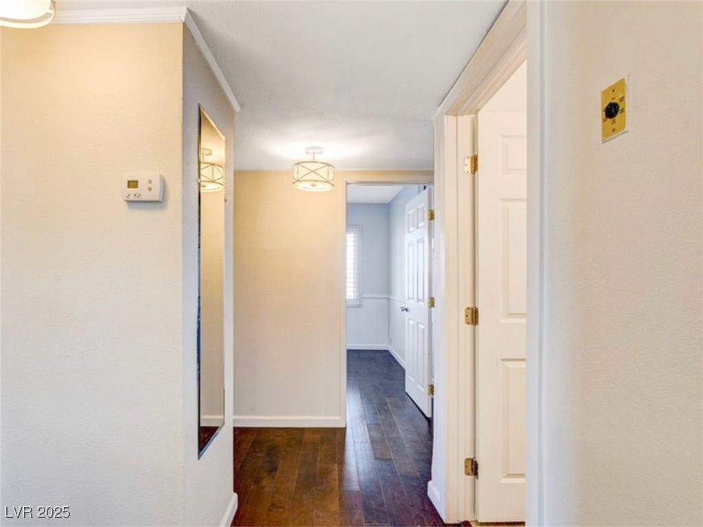 1932 Hassett Avenue Las Vegas, NV 89104 - Photo 11 of 19