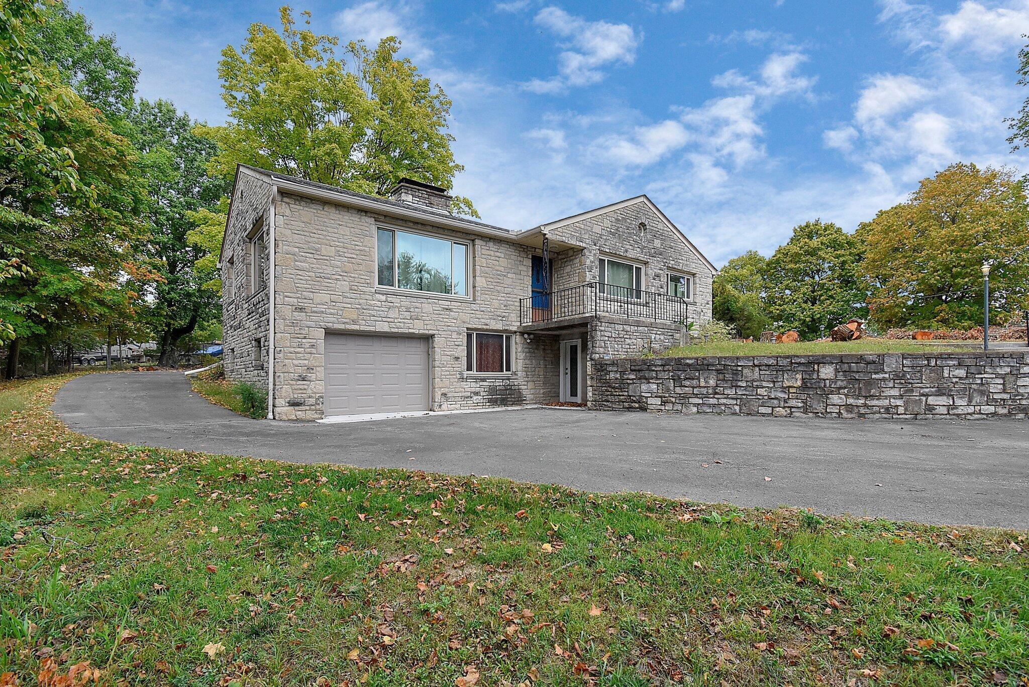 3801 Westerville Road Columbus, OH 43224 - Photo 2 of 50 31-web-or-mls-3801-westerville-rd