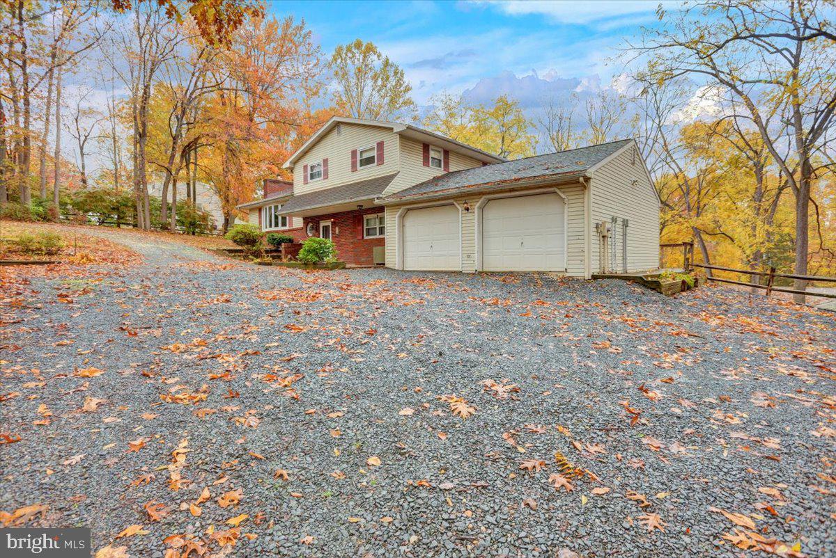 23 Moore Road Mohnton, PA 19540 - Photo 5 of 55