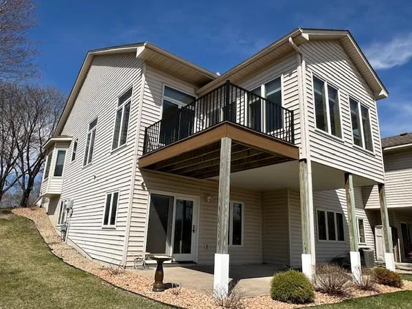 $519,000 | 9288 Tewsbury Bend North, Maple Grove, MN 55311