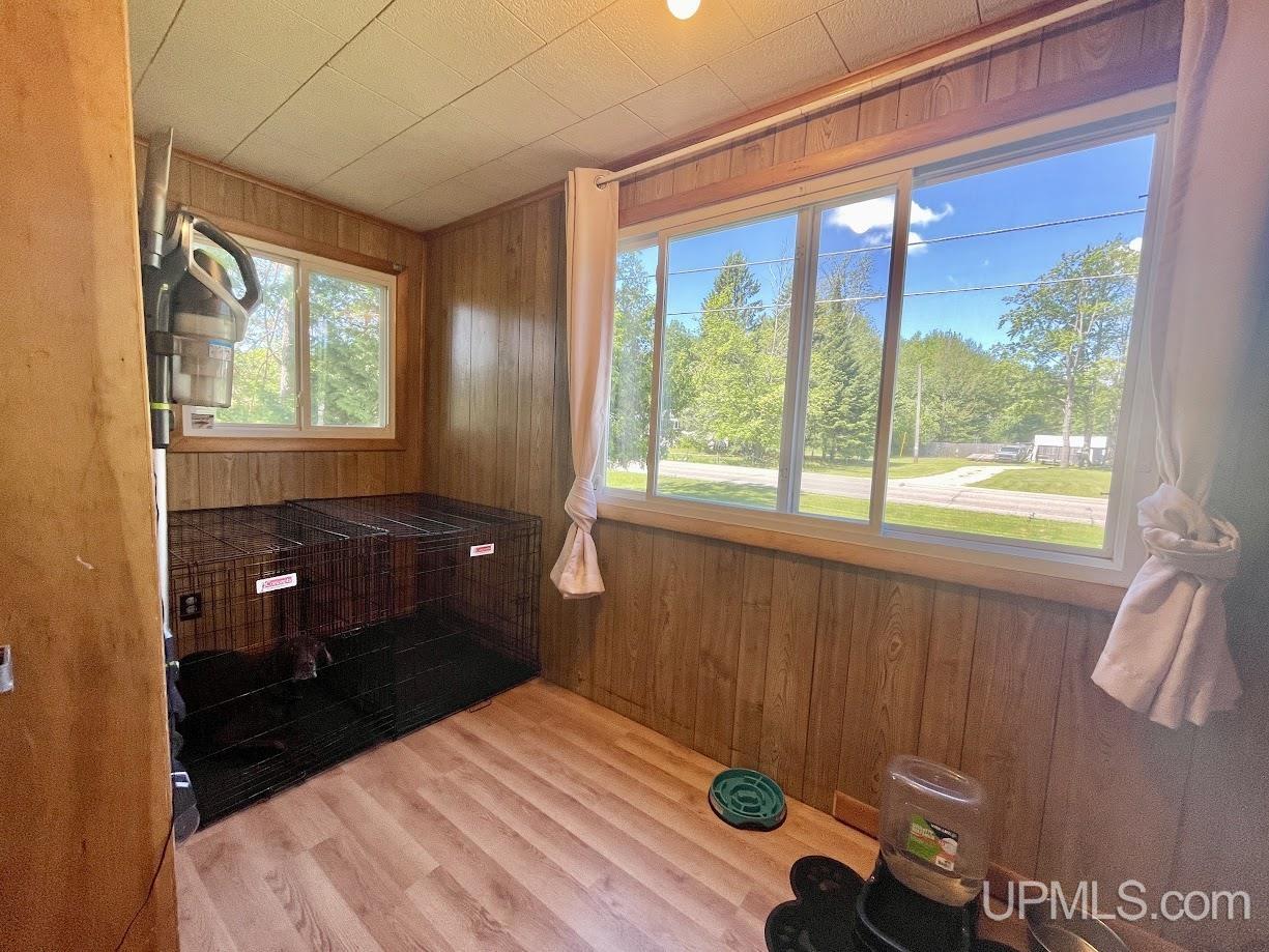 6690 M Road Escanaba, MI 49829 - Photo 16 of 29