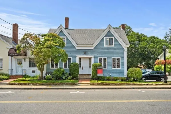 $3,600 | 54 Main Street, Unit 201, Topsfield, MA 01983