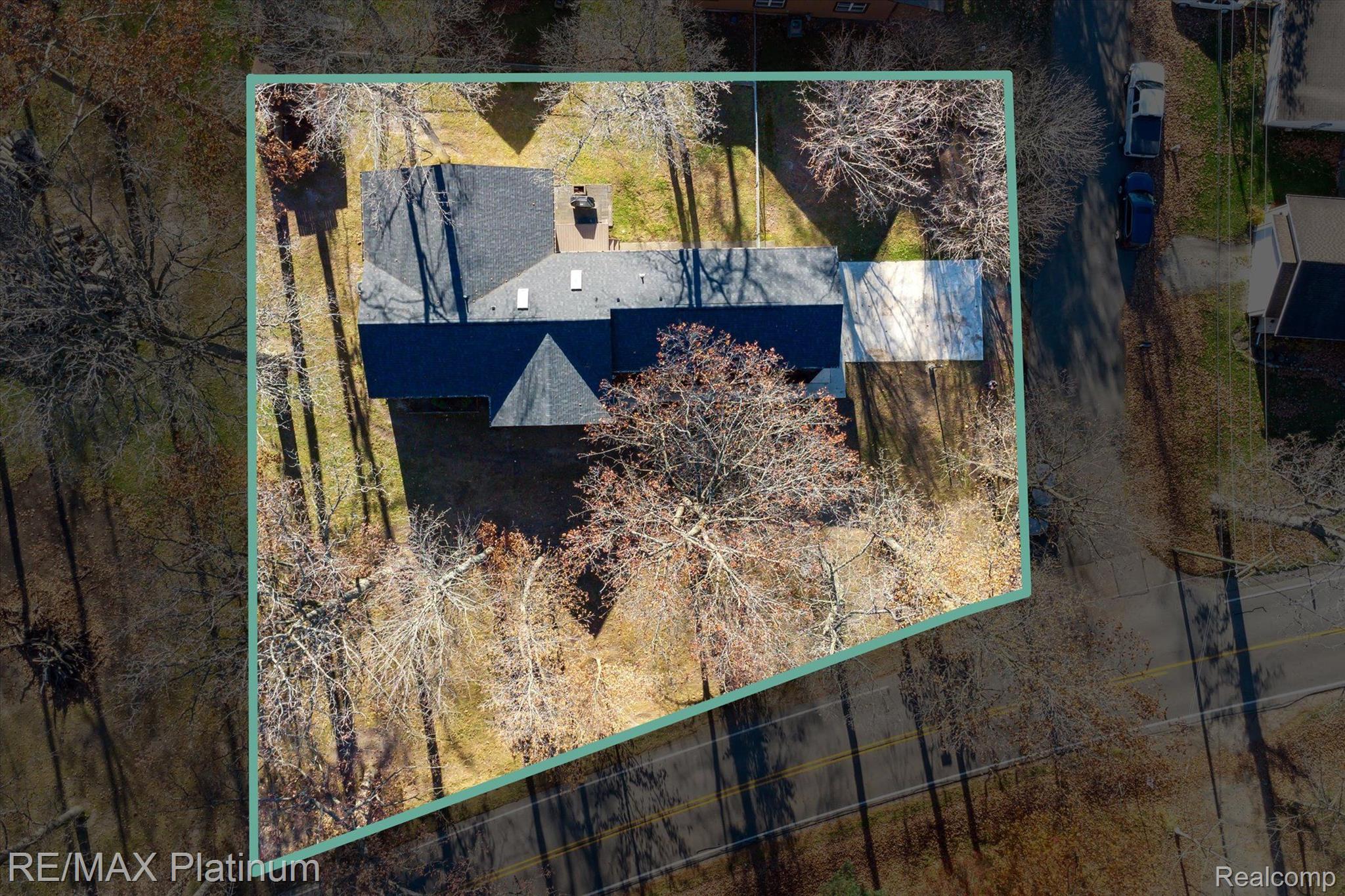 1124 South Hughes Road Howell, MI 48843 - Photo 40 of 45 Gallery Image 40