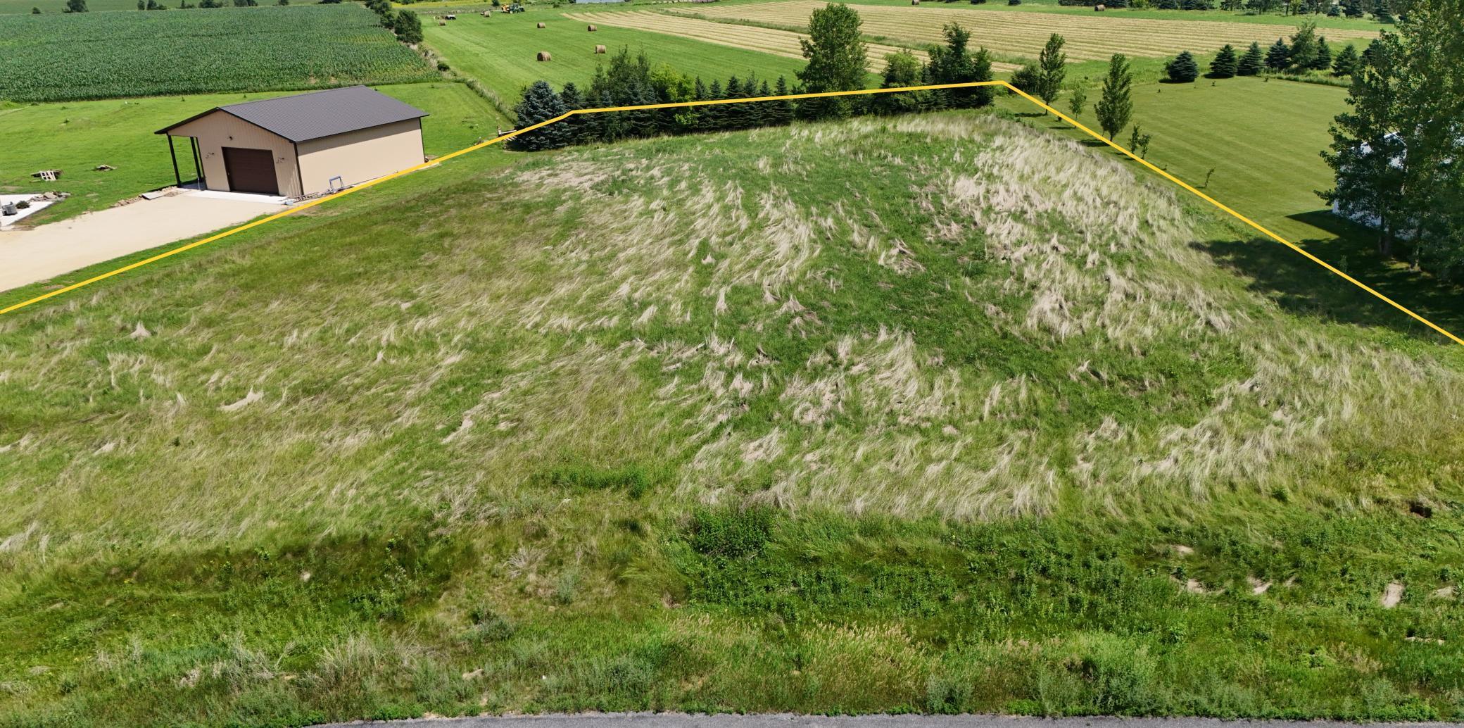 1165 167th Street Hammond, WI 54015 - Photo 2 of 5