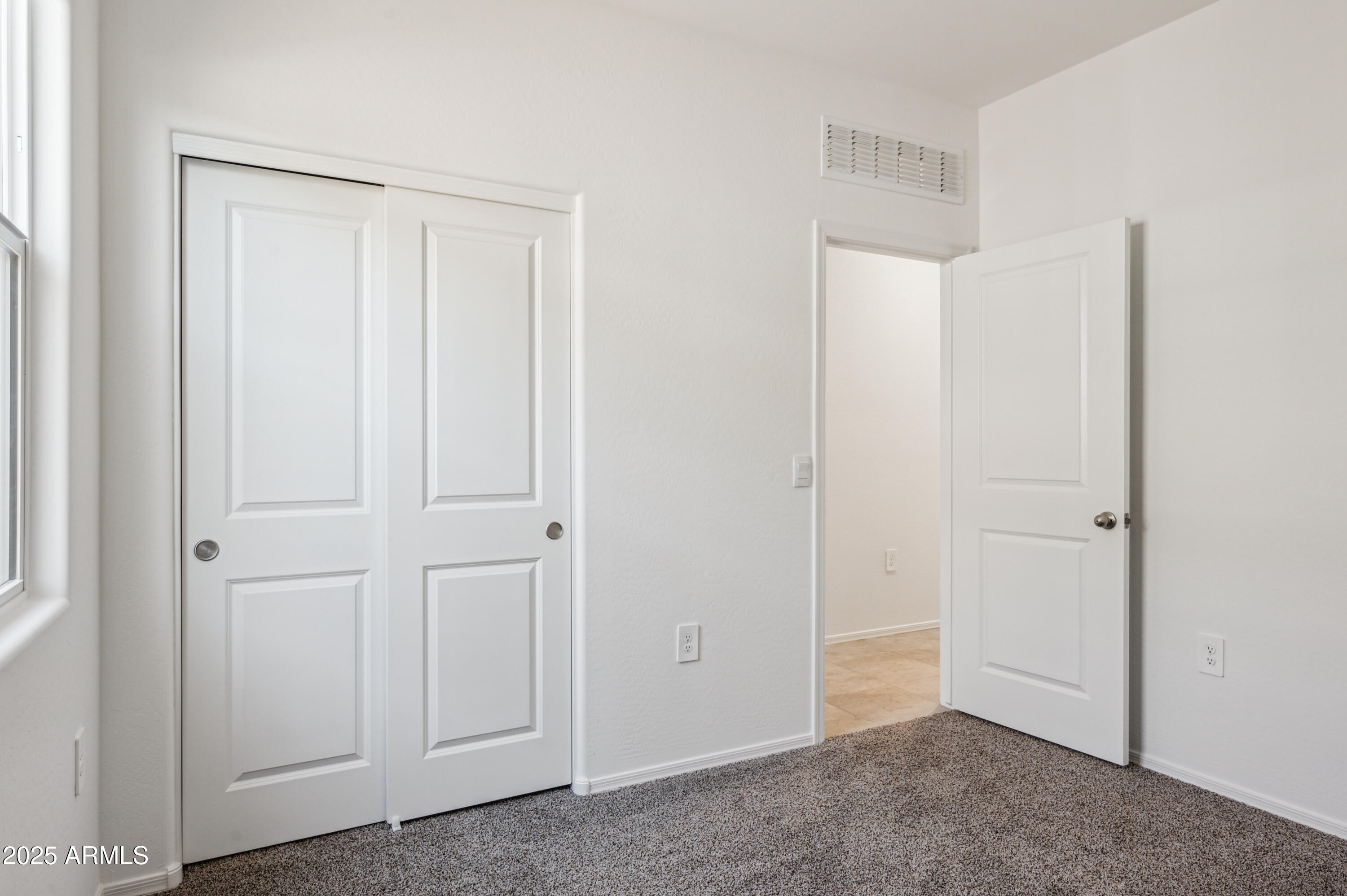 5072 East Umber Road San Tan Valley, AZ 85143 - Photo 10 of 41 a view of an empty room
