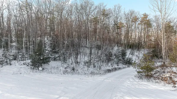 $140,000 | 29-006a East Joseph Way, East Waterboro, ME 04030