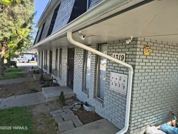 $549,900 | 1319 Jefferson Avenue, Yakima, WA 98902