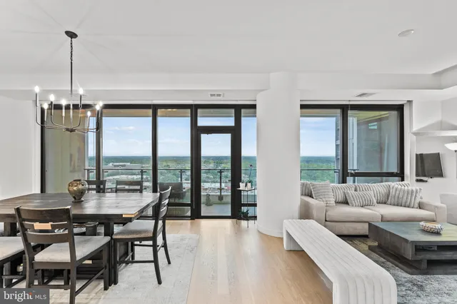 $5,799 | 1650 Silver Hill Drive, Unit 1706, McLean, VA 22102