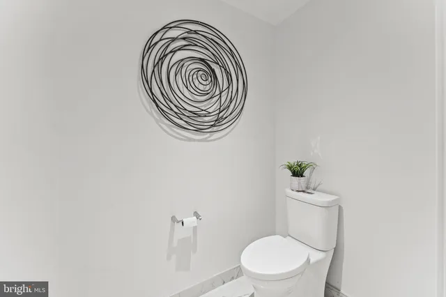 $5,799 | 1650 Silver Hill Drive, Unit 1706, McLean, VA 22102