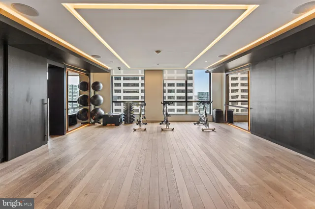 $5,799 | 1650 Silver Hill Drive, Unit 1706, McLean, VA 22102