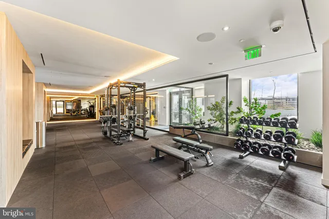 $5,799 | 1650 Silver Hill Drive, Unit 1706, McLean, VA 22102