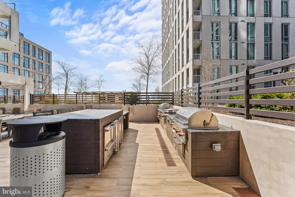 $5,799 | 1650 Silver Hill Drive, Unit 1706, McLean, VA 22102
