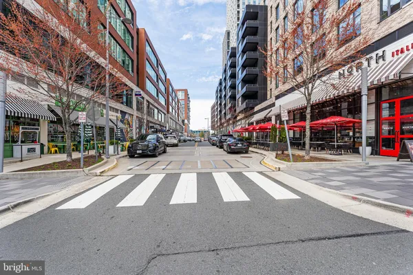 $5,799 | 1650 Silver Hill Drive, Unit 1706, McLean, VA 22102