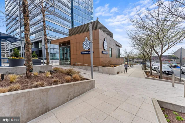 $5,799 | 1650 Silver Hill Drive, Unit 1706, McLean, VA 22102