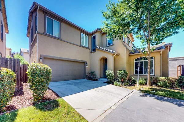 $537,000 | 17 Outer Banks Place, Sacramento, CA 95835